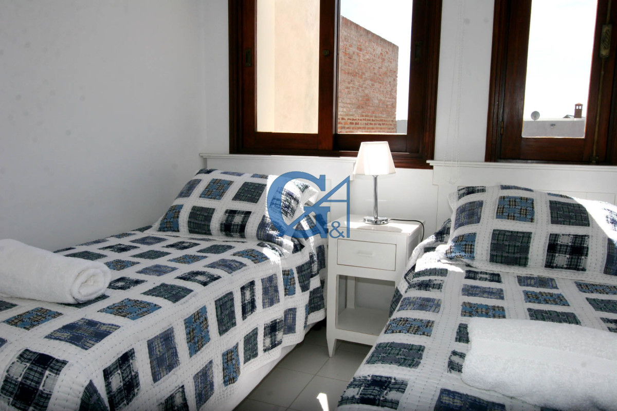 Apartamento ID.748 - Tu Refugio en La Barra: A Pasos del Mar