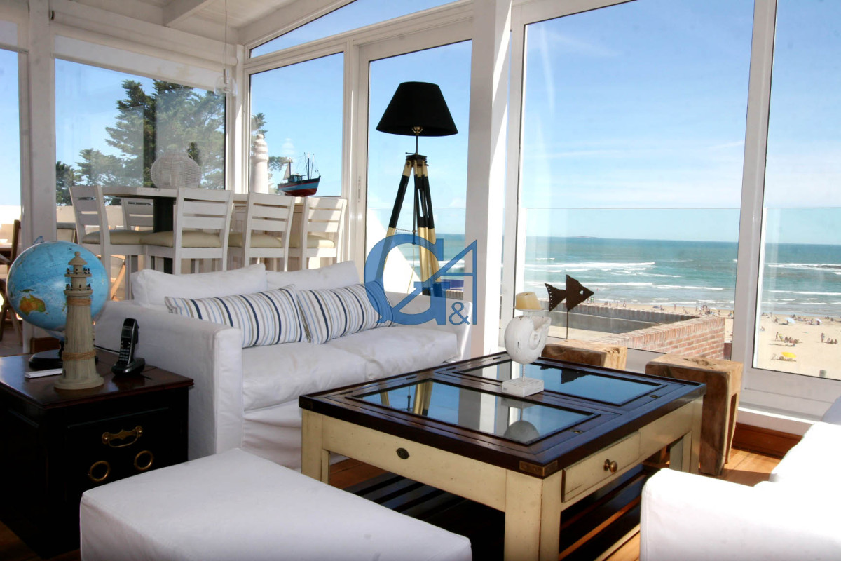 Apartamento ID.748 - Tu Refugio en La Barra: A Pasos del Mar