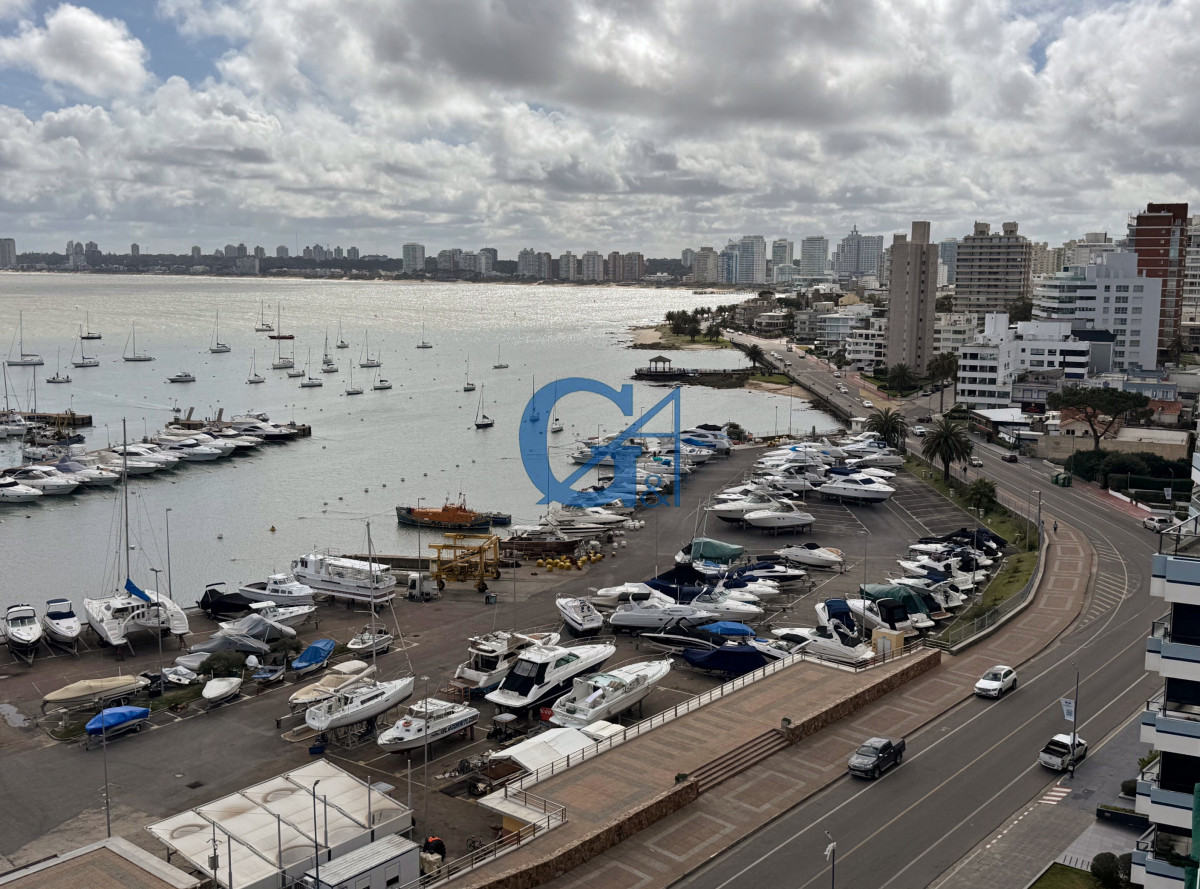 Apartamento ID.15705 - Vista maravillosa al Puerto de Punta del Este