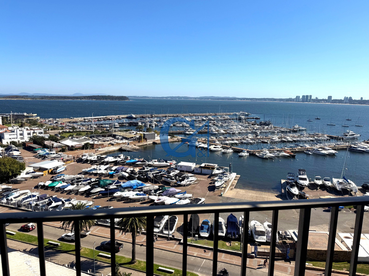 Apartamento ID.15705 - Vista maravillosa al Puerto de Punta del Este