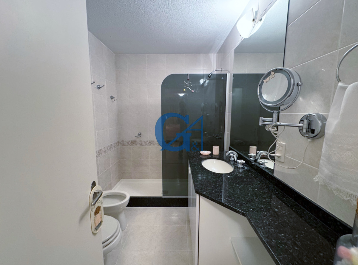 Apartamento ID.1931 - Lindísimos dos apartamentos en venta. Se venden juntos. 