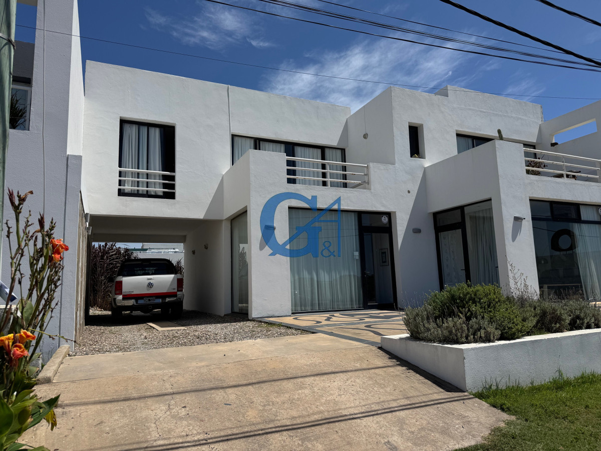 Apartamento ID.15695 - Manantiales con vista al mar