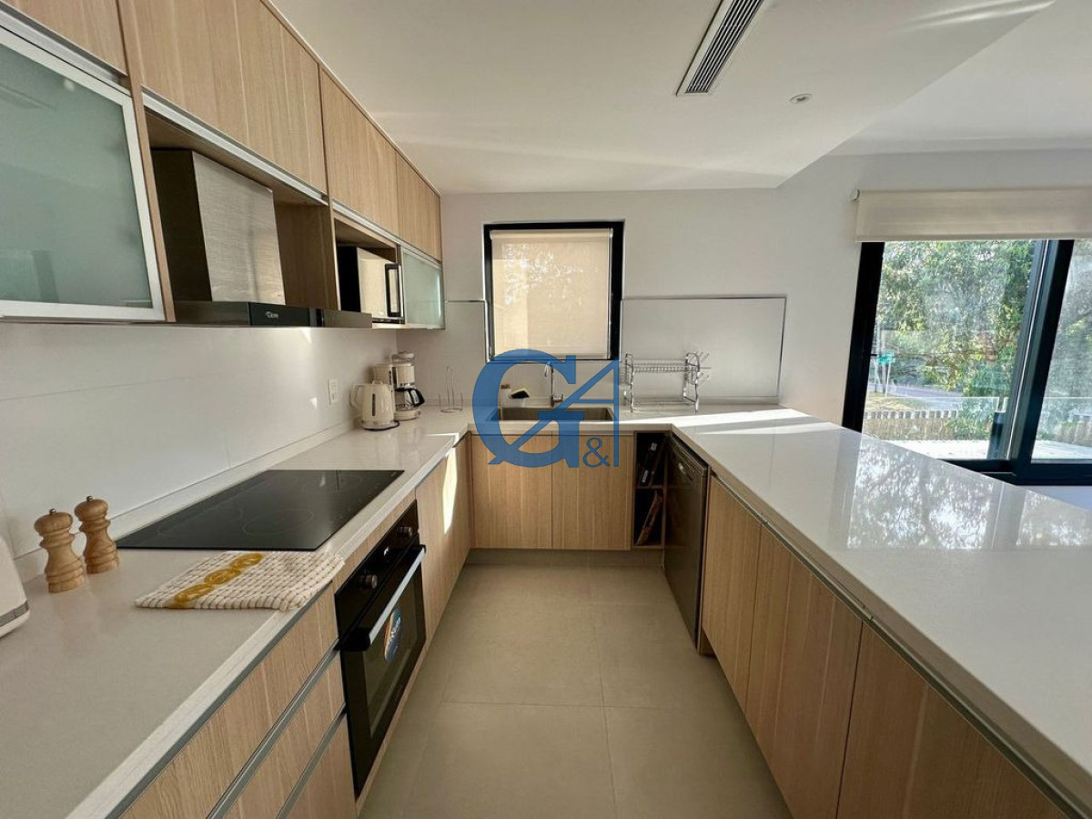 Apartamento ID.15718 - Tu Refugio Perfecto en La Barra: Un Apartamento para Disfrutar Todo el Año