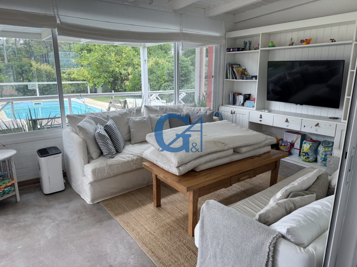 Casa ID.1378 - Elegancia y Confort a Pasos del Mar