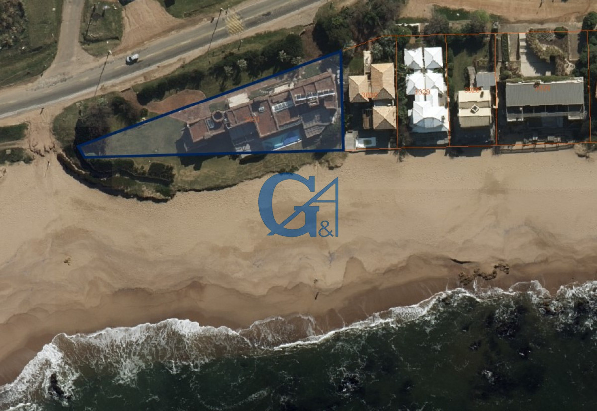 Casa ID.15714 - Descubre la esencia de la vida costera en esta espectacular casa en Punta Piedras