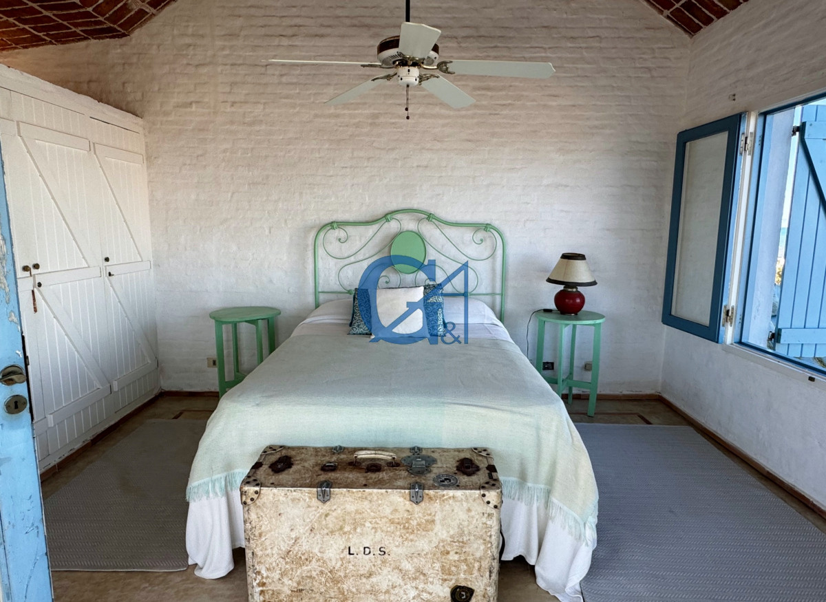 Casa ID.288 - Elegancia y Comodidad a Pasos del Mar