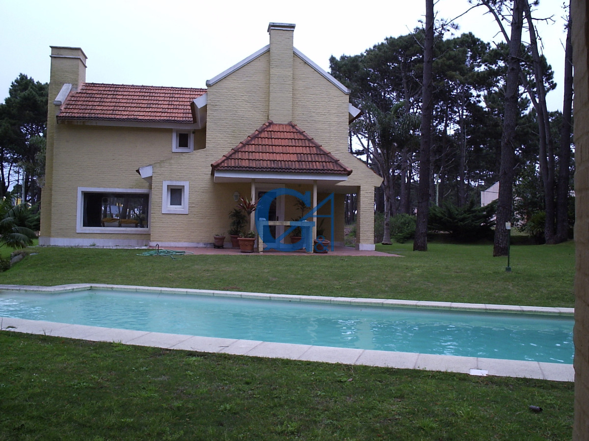 Casa ID.171 - Casa en La Barra, Montoya