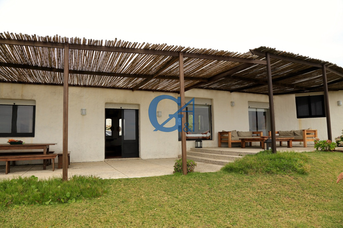 Casa ID.1429 - Casa en La Barra, La Barra