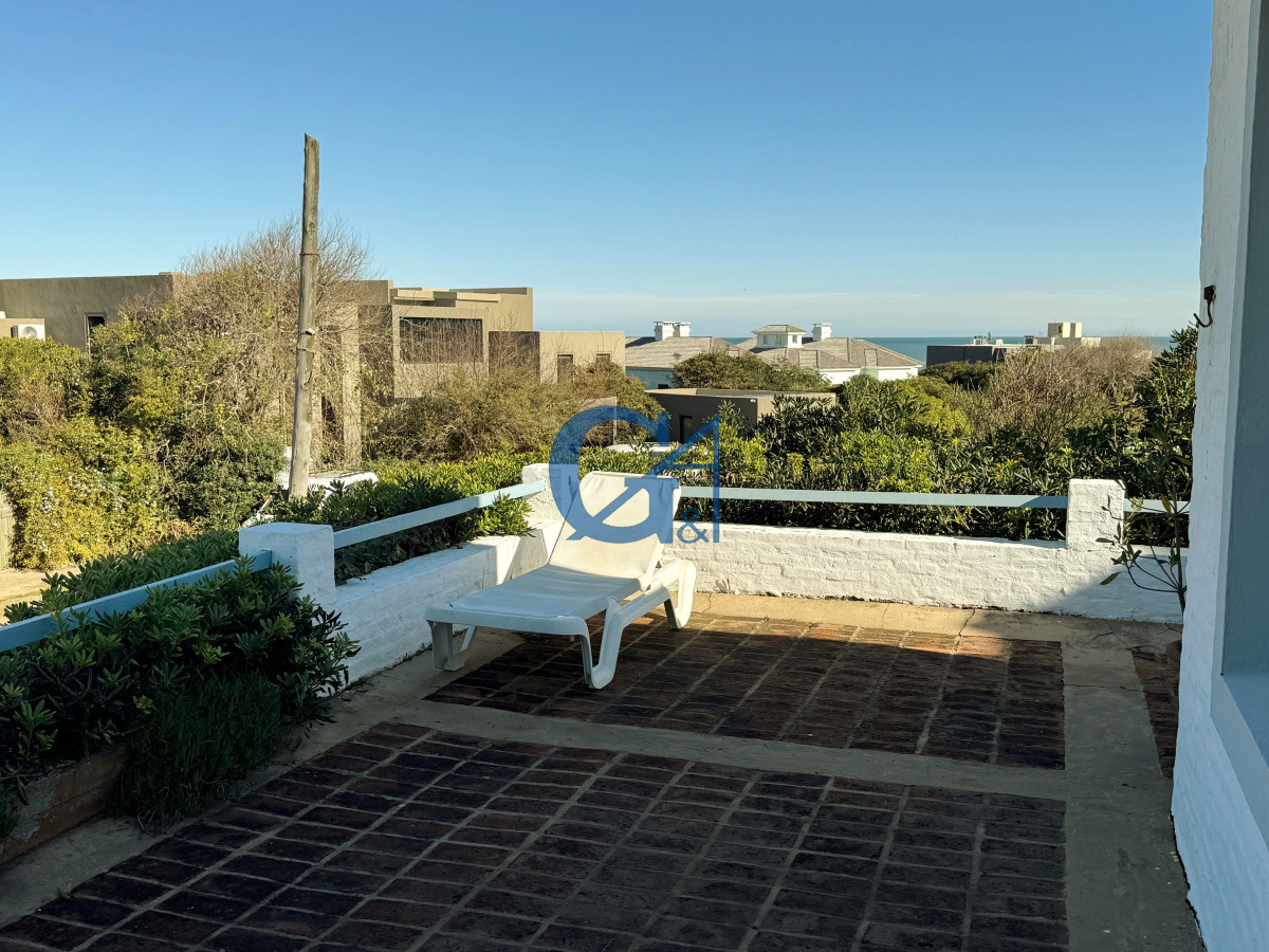 Casa ID.288 - Elegancia y Comodidad a Pasos del Mar