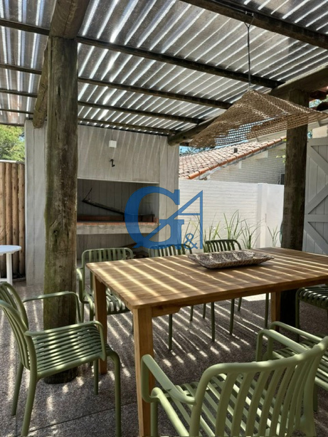 Casa ID.651 - Casa impecable, recién reciclada a nuevo, ubicada en el corazón de La Barra