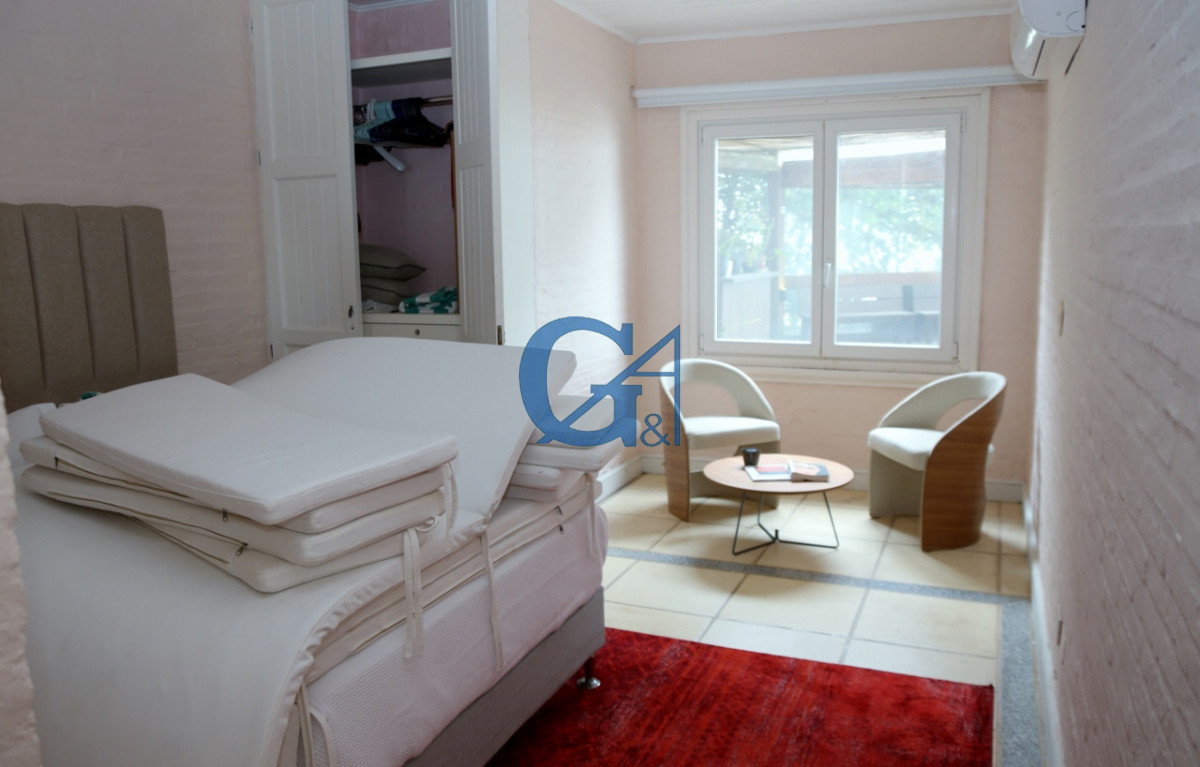 Casa ID.15714 - Descubre la esencia de la vida costera en esta espectacular casa en Punta Piedras