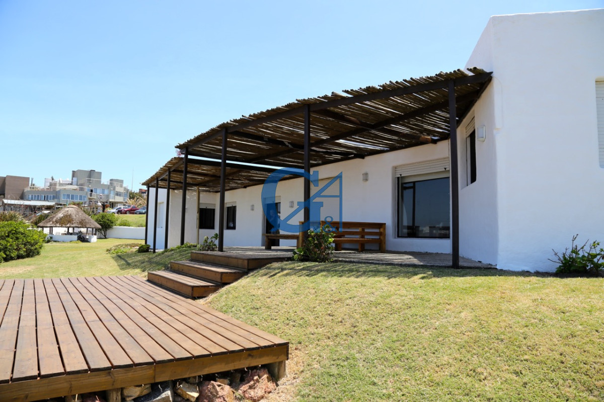 Casa ID.1429 - Casa en La Barra, La Barra