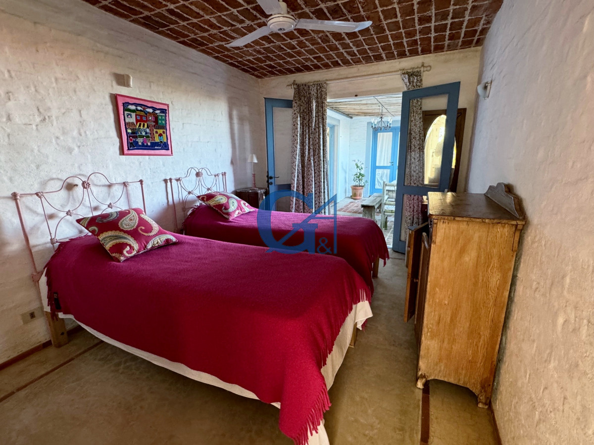 Casa ID.288 - Elegancia y Comodidad a Pasos del Mar