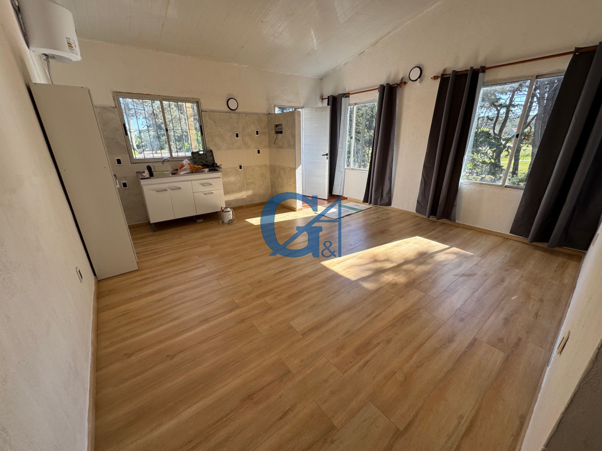 Casa ID.2040 - Cuatro apartamentos en el corazón de La Barra