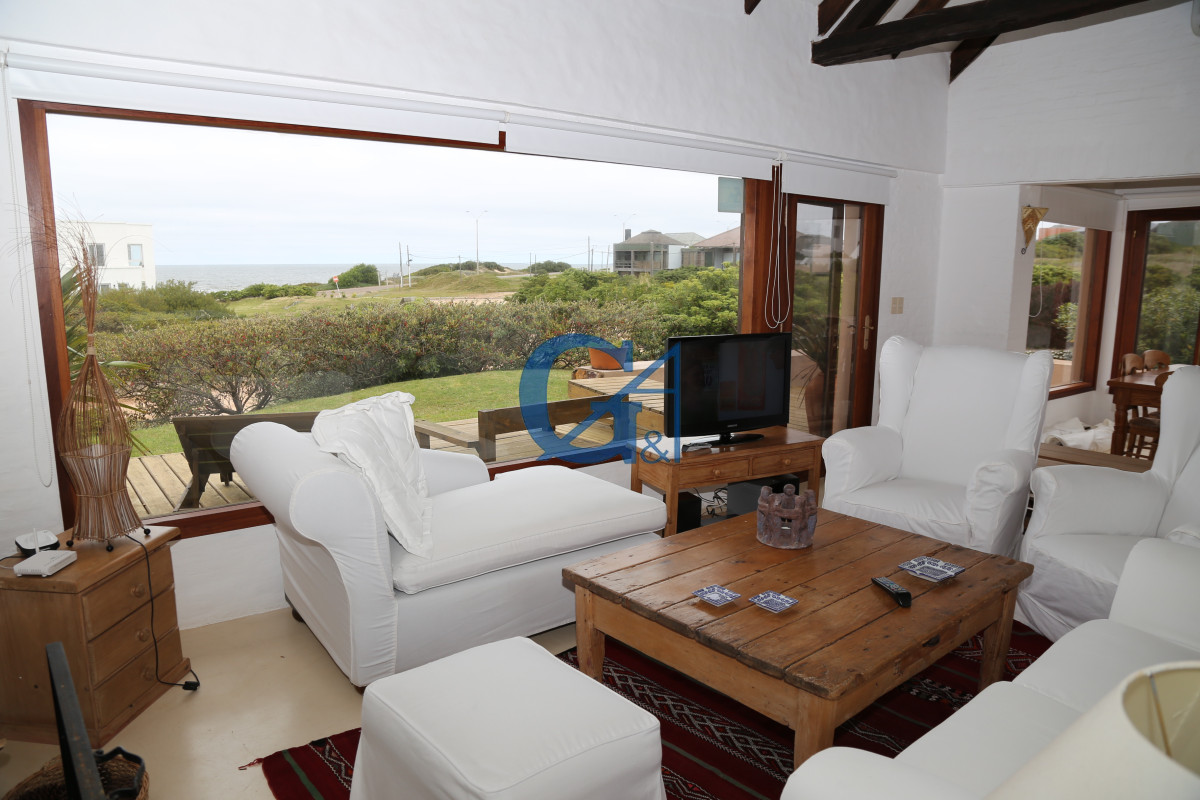 Casa ID.1215 - Casa a Pasos del Mar