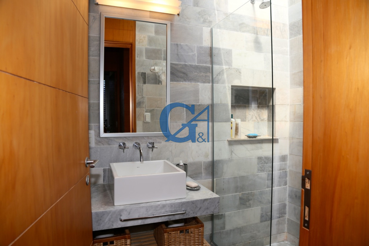 Casa ID.1228 - La Barra: Espacio y Confort para Disfrutar