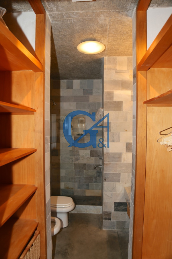 Casa ID.1228 - La Barra: Espacio y Confort para Disfrutar