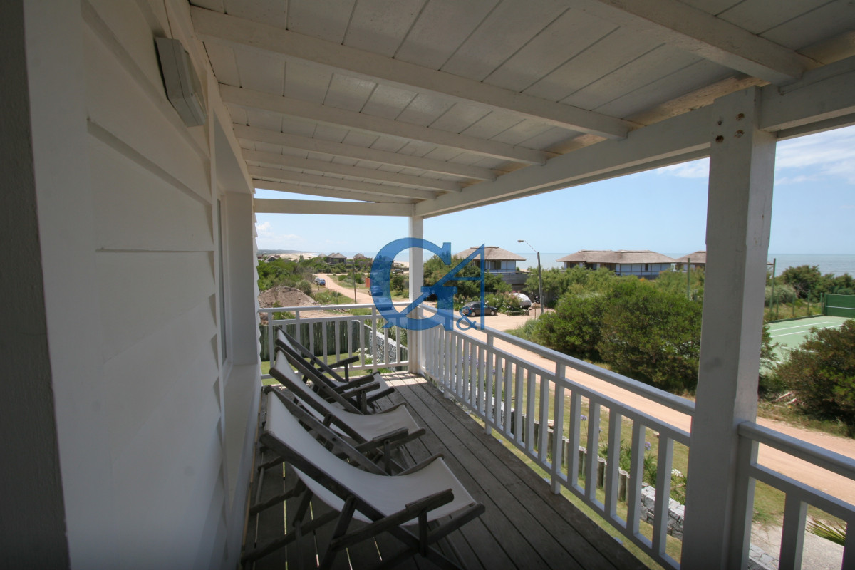Casa ID.1318 - Casa de diseño a metros del mar