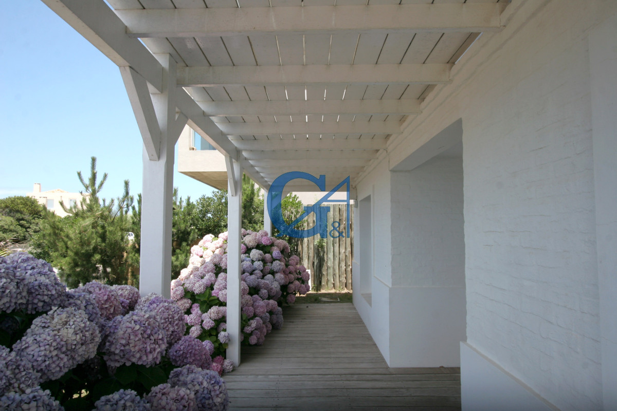 Casa ID.1318 - Casa de diseño a metros del mar