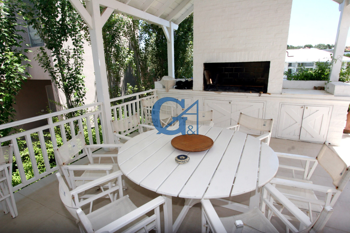 Casa ID.1318 - Casa de diseño a metros del mar