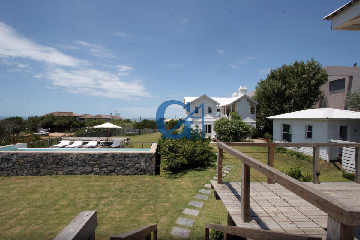 Casa ID.1318 - Casa de diseño a metros del mar