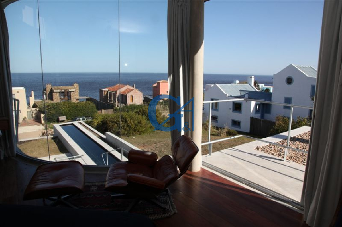 Casa ID.1479 - Casa en Manantiales, Punta Piedras