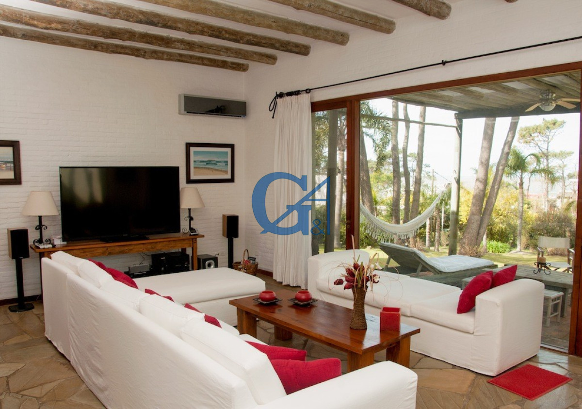 Casa ID.1576 - Casa en La Barra, Montoya