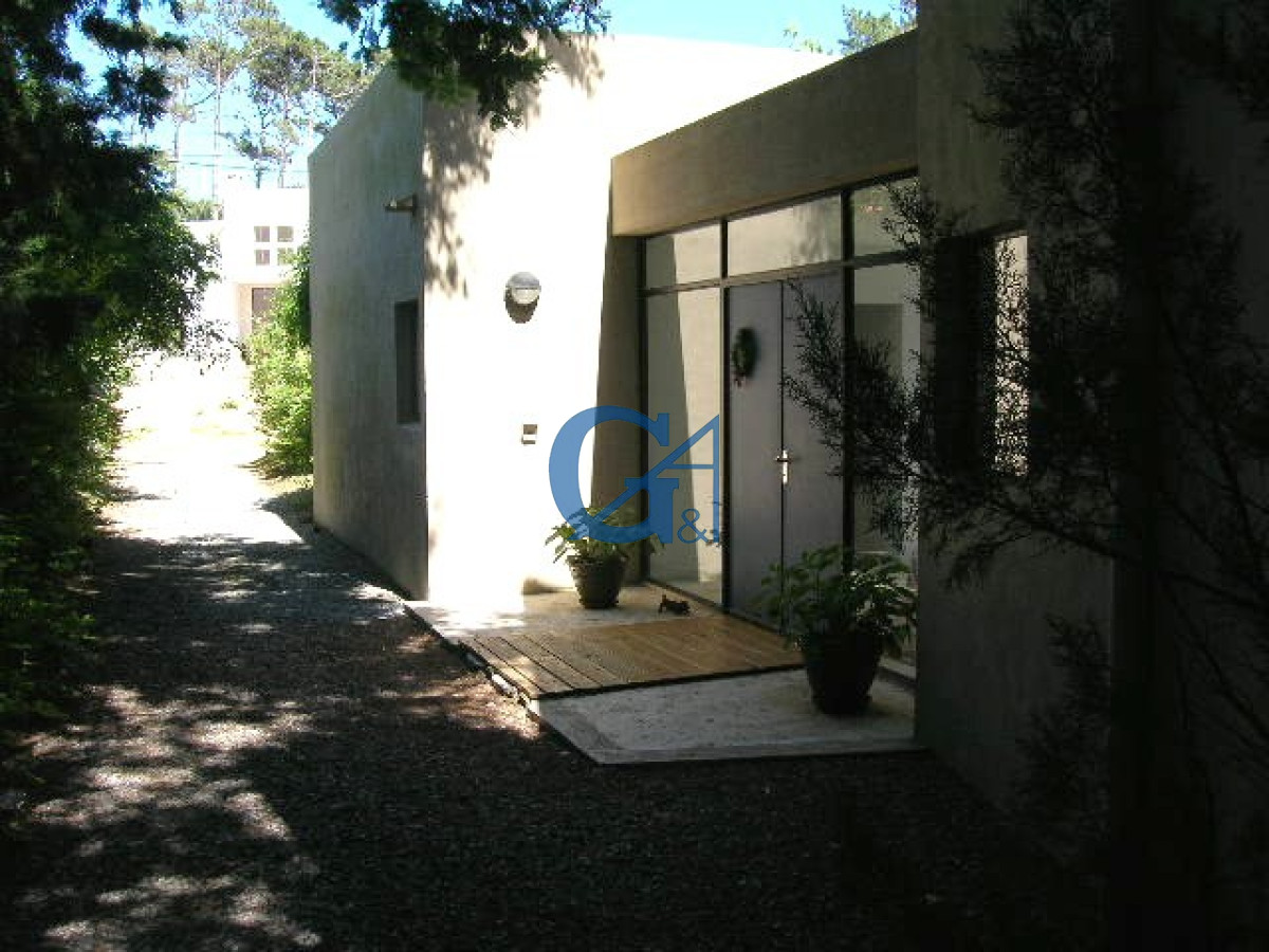 Casa ID.161 - Montoya, casa cómoda y canchera