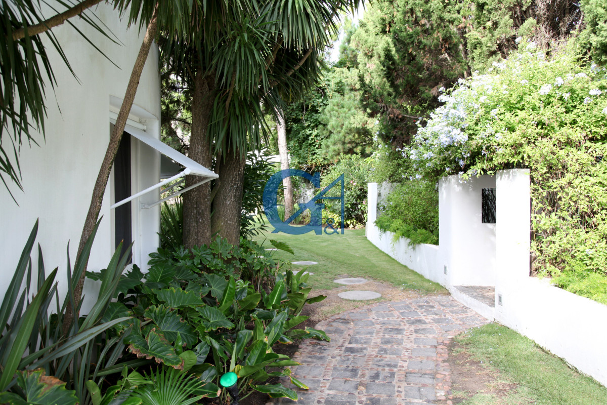 Casa ID.1703 - Casa en La Barra, La Barra