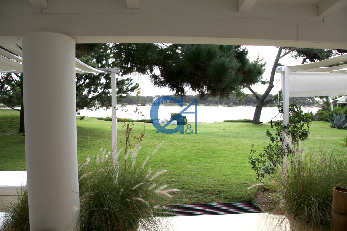 Casa ID.1703 - Casa en La Barra, La Barra