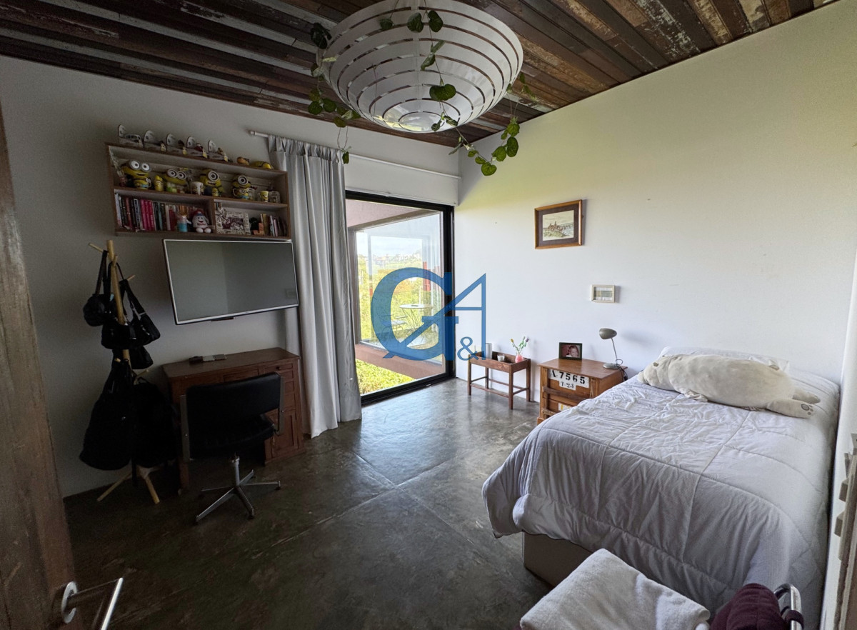 Casa ID.1749 - Casa en Manantiales, Punta Piedras