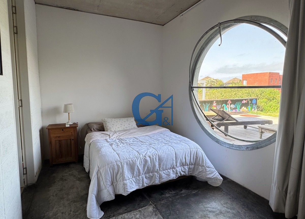 Casa ID.1749 - Casa en Manantiales, Punta Piedras