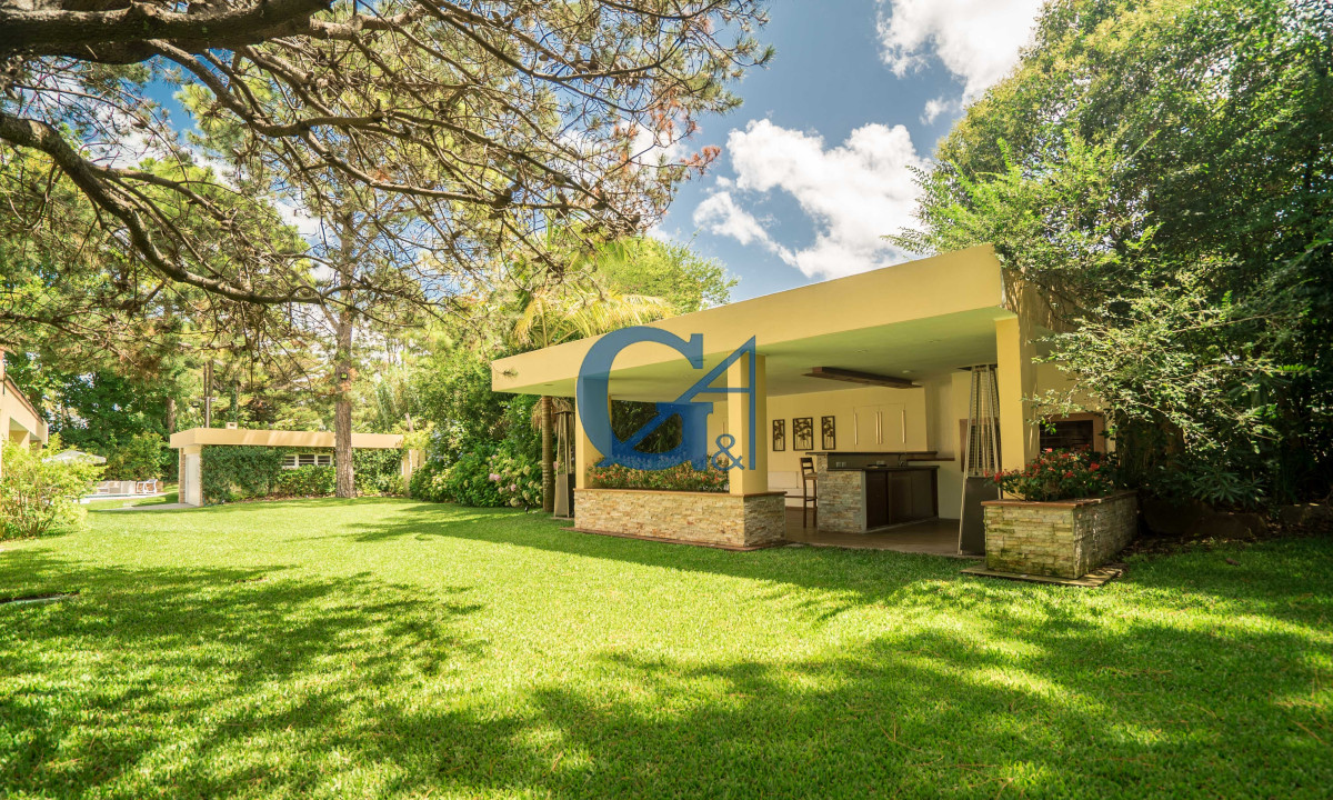 Casa ID.1773 - Casa en Punta del Este, Mansa