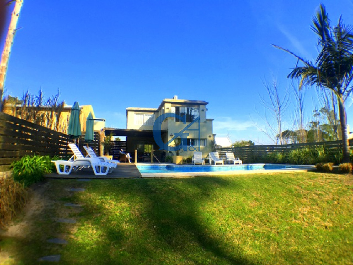 Casa ID.1820 - Casa en La Barra, Montoya