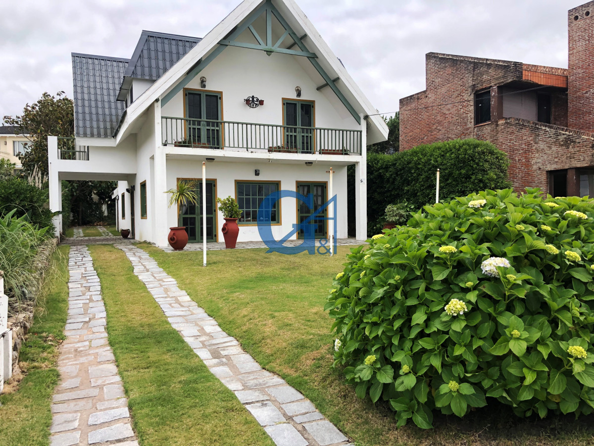 Casa ID.1948 - Casa en La Barra, Montoya