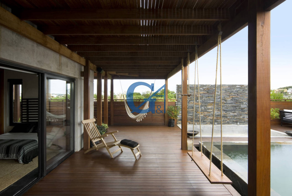 Casa ID.1949 - Casa en Manantiales, Punta Piedras