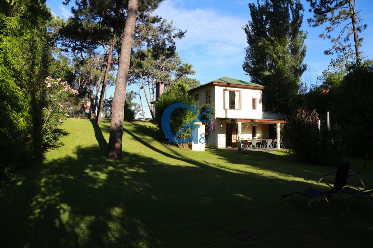 Casa ID.1952 - Montoya a tus pies