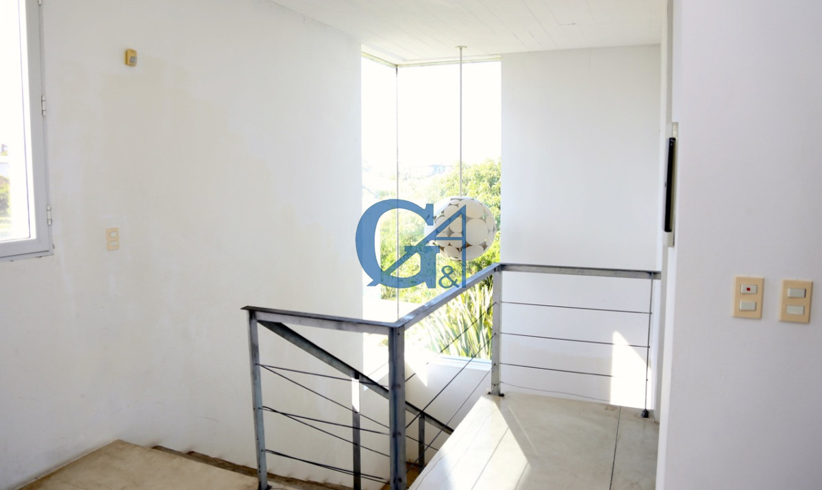 Casa ID.1989 - Casa en Manantiales, Punta Piedras