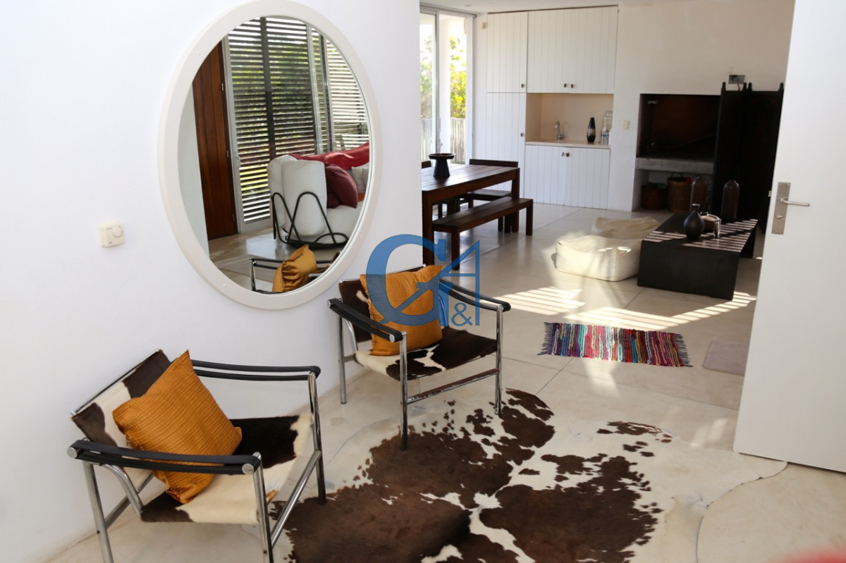Casa ID.1989 - Casa en Manantiales, Punta Piedras