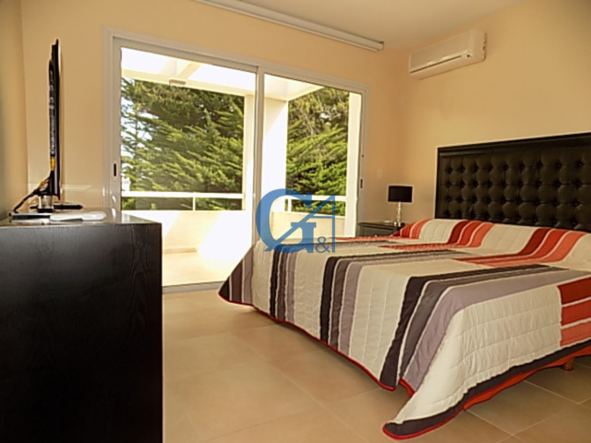 Casa ID.2021 - Casa en Punta del Este, Boulevard Park