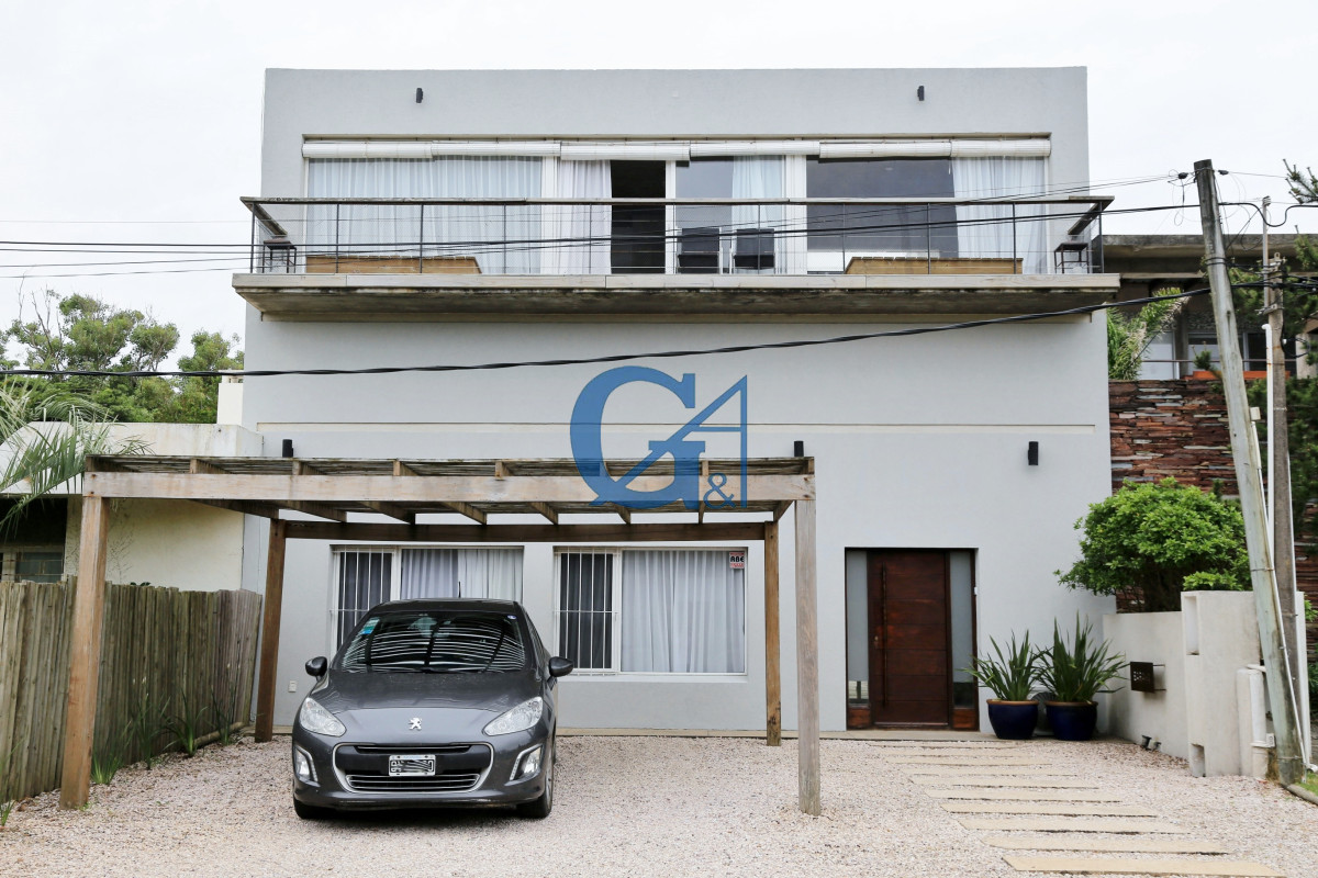 Casa ID.205 - Casa en La Barra, La Barra