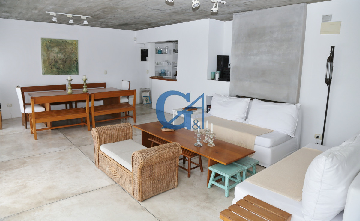 Casa ID.205 - Casa en La Barra, La Barra
