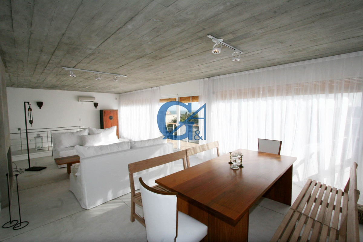 Casa ID.205 - Casa en La Barra, La Barra