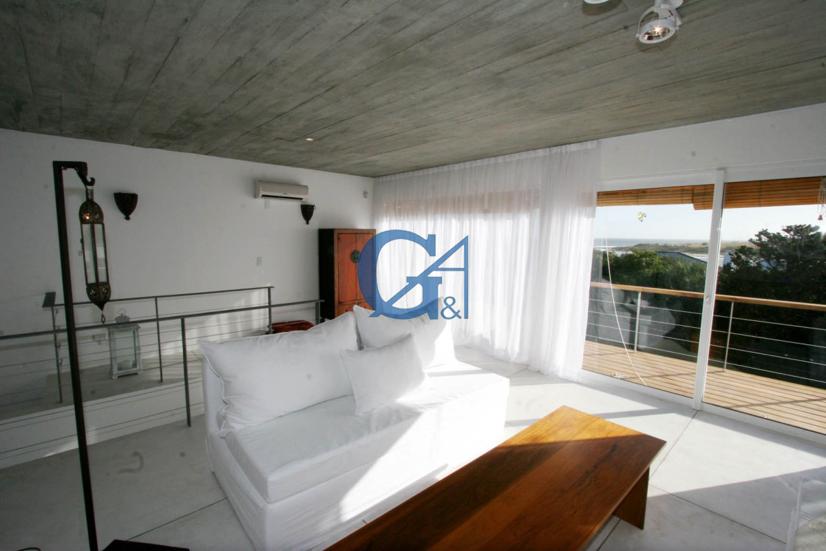 Casa ID.205 - Casa en La Barra, La Barra