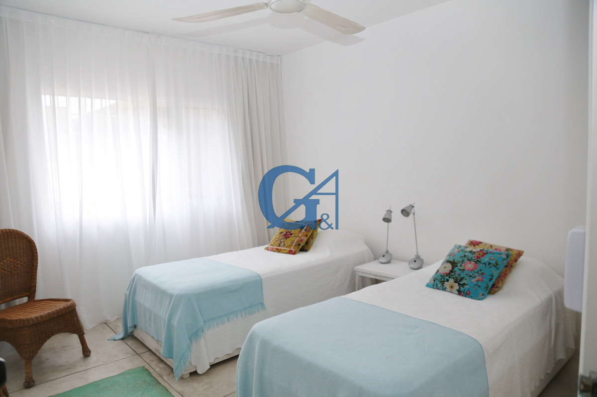Casa ID.205 - Casa en La Barra, La Barra