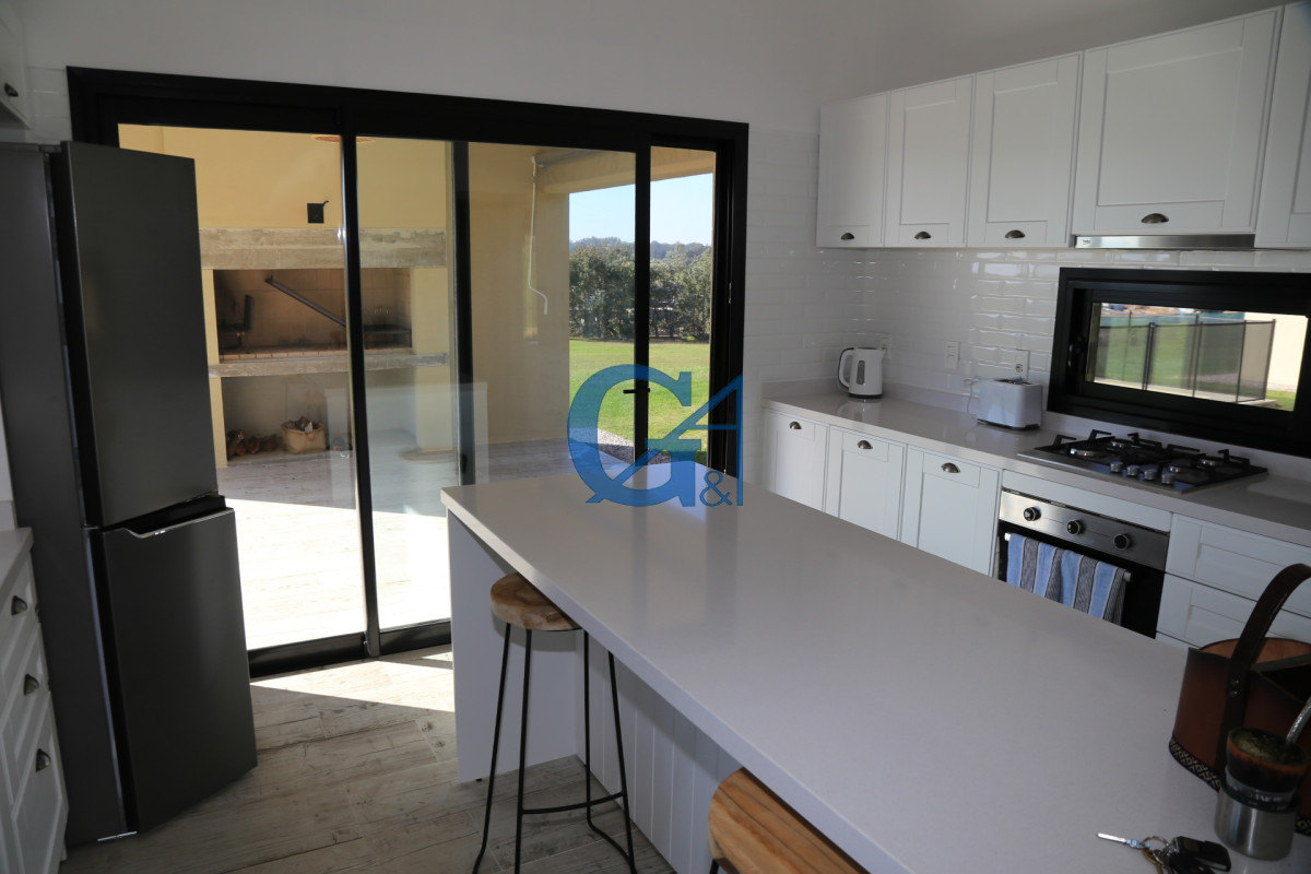 Casa ID.2066 - Casa en Manantiales, Manantiales
