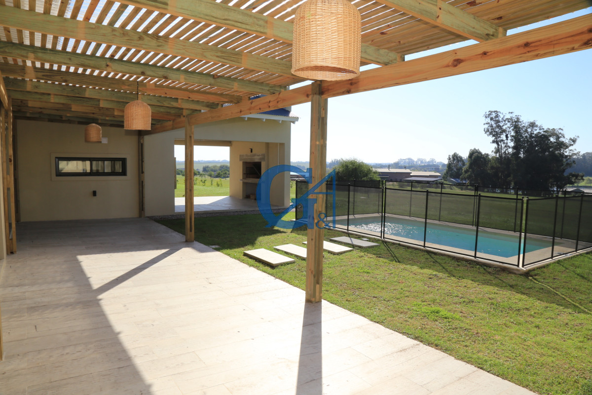 Casa ID.2066 - Casa en Manantiales, Manantiales