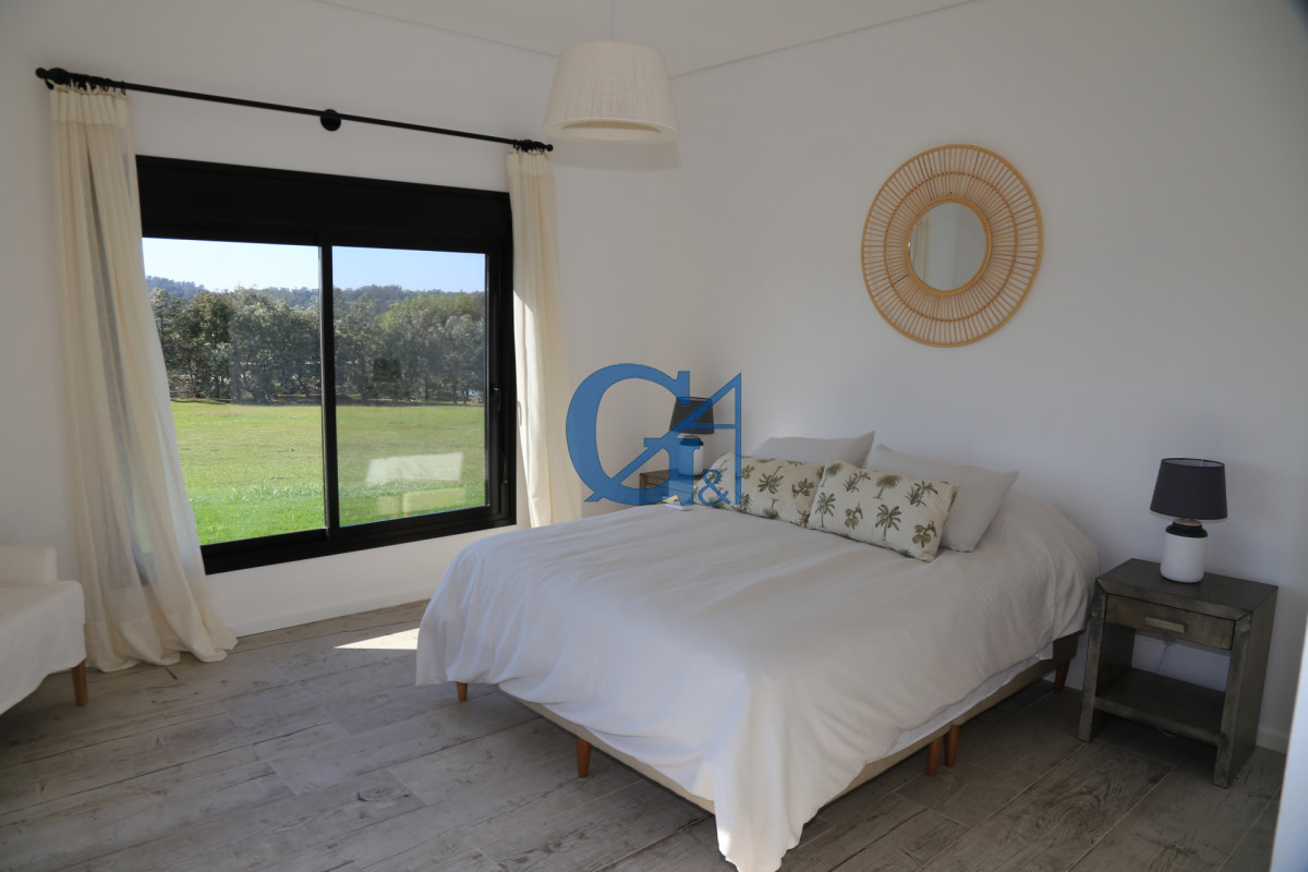 Casa ID.2066 - Casa en Manantiales, Manantiales