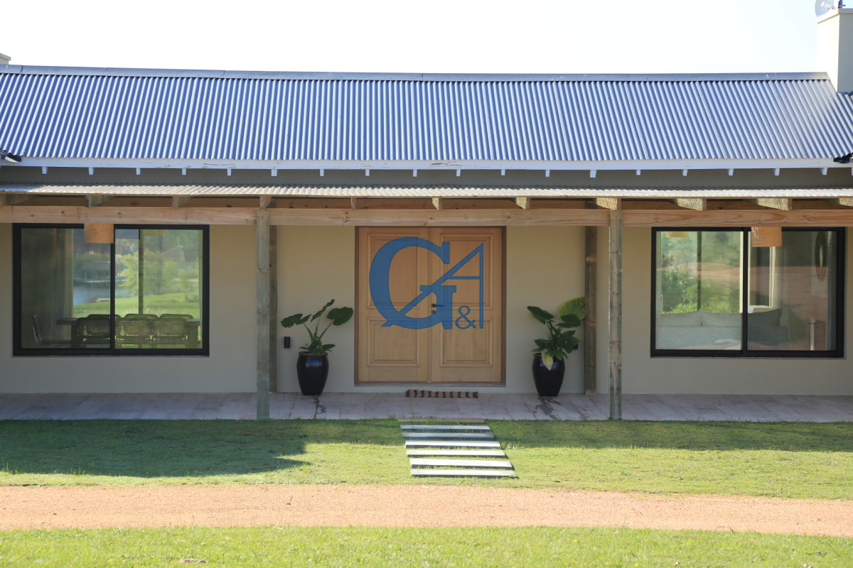 Casa ID.2066 - Casa en Manantiales, Manantiales