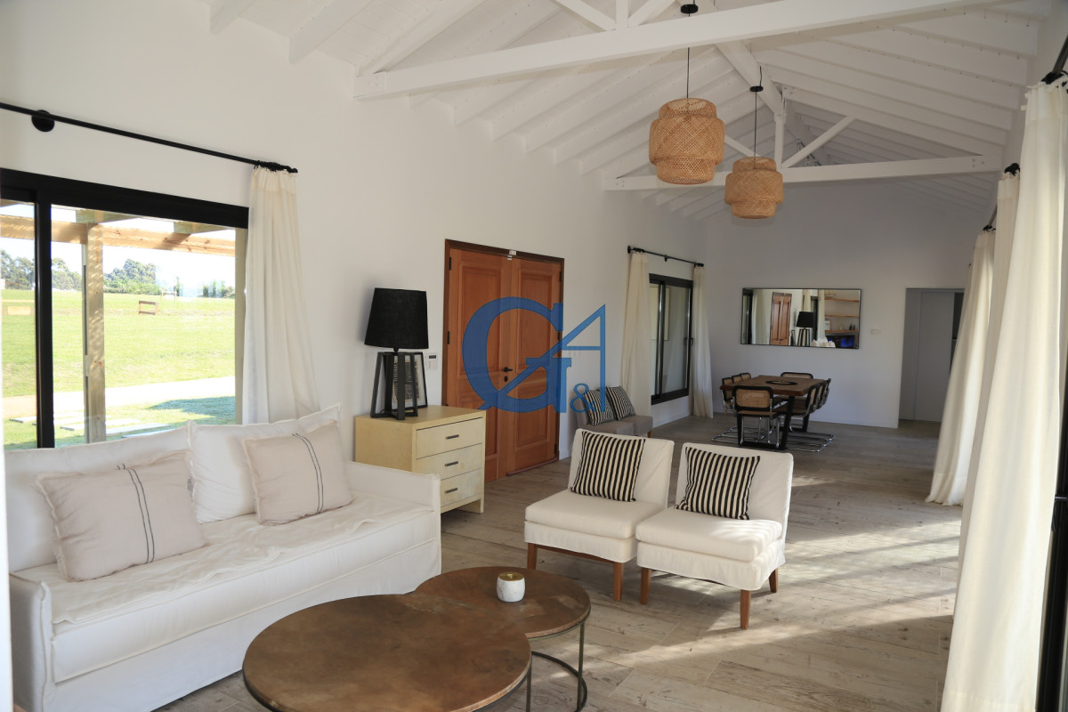 Casa ID.2066 - Casa en Manantiales, Manantiales